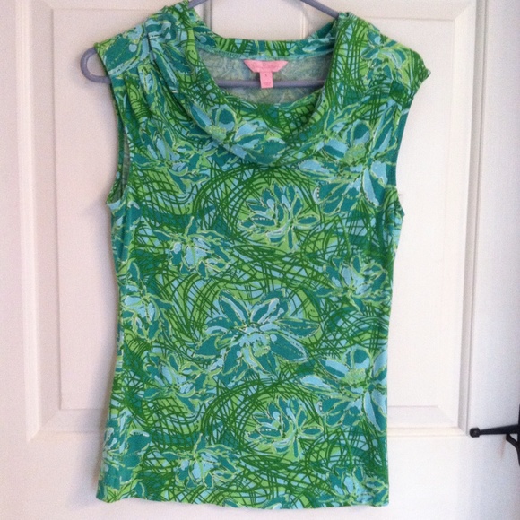 Lilly Pulitzer Tops - Lilly Pulitzer drape neck sleeveless top