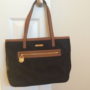 Michael Kors Shoulder Bag