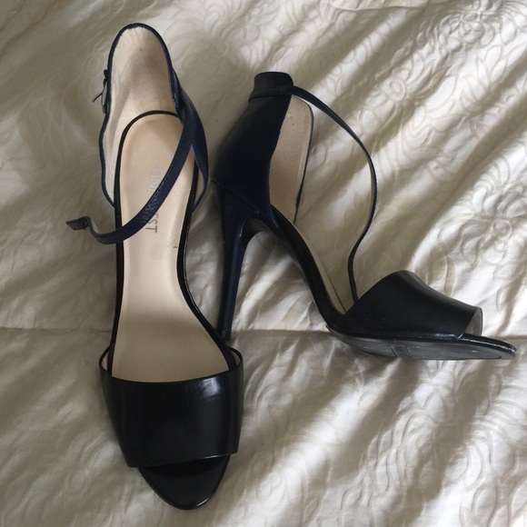 Nine West Shoes - Sexy Two-Toned Heels👠