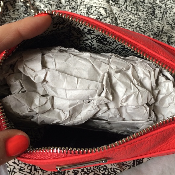 Hot red REBECCA MINKOFF Mini Mac Cross Body Purse - Picture 4 of 4