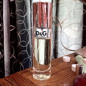 dolce and gabbana feminine discontinued