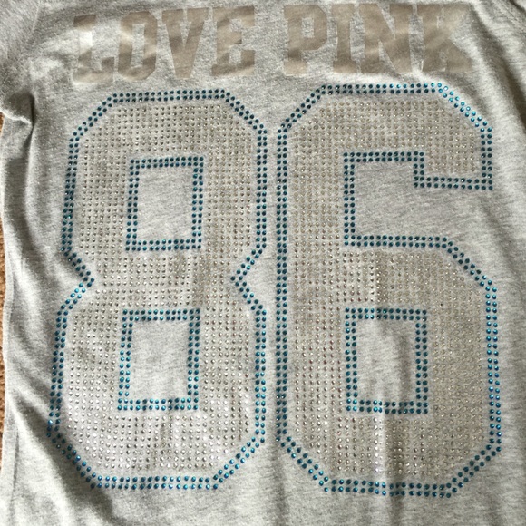 ❌тяα∂є∂❌ 🎀VS Pink Bling янιиєѕтσиє T-Shirt - Picture 1 of 3