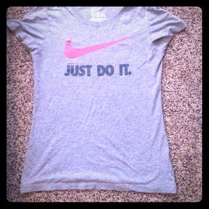 Nike t shirt