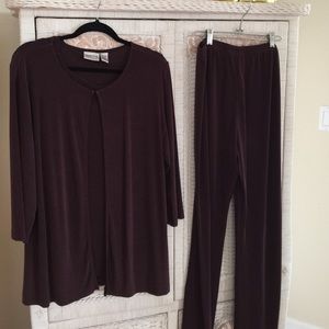 Chico's traveler 3pc pant outfit hip length jacket