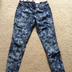 Denim Jeans - Reversible floral print to dark blue