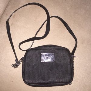 REAL Michael kors Jet set cross body