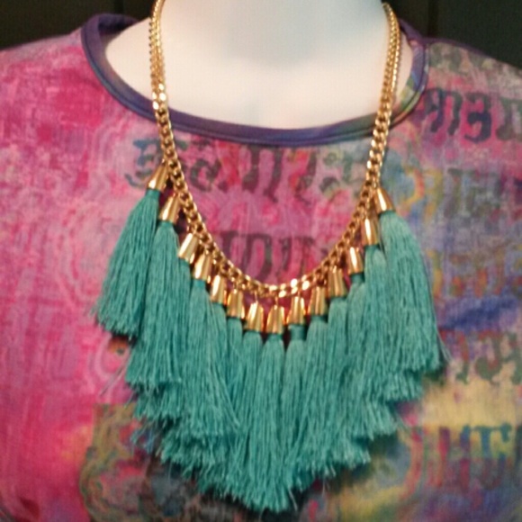 quirk  Jewelry - Turquoise colored tassel necklace