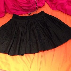 black skater skirt