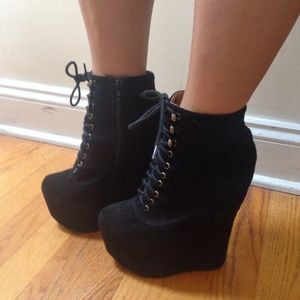 Jeffrey Campbell Black Suede Damsel