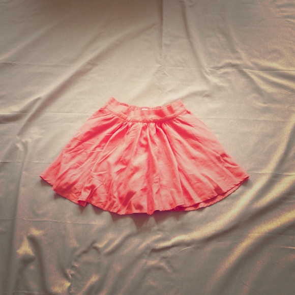 Coral skort (with pockets!!!!) 😍