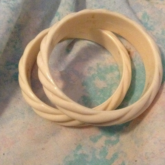 Twin-set ice cream swirl bangles