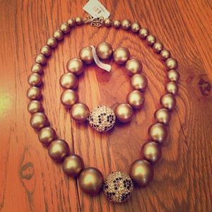 Vintage necklace with matching bracelet