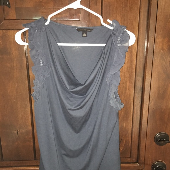 Banana Republic Size Large Periwinkle Top
