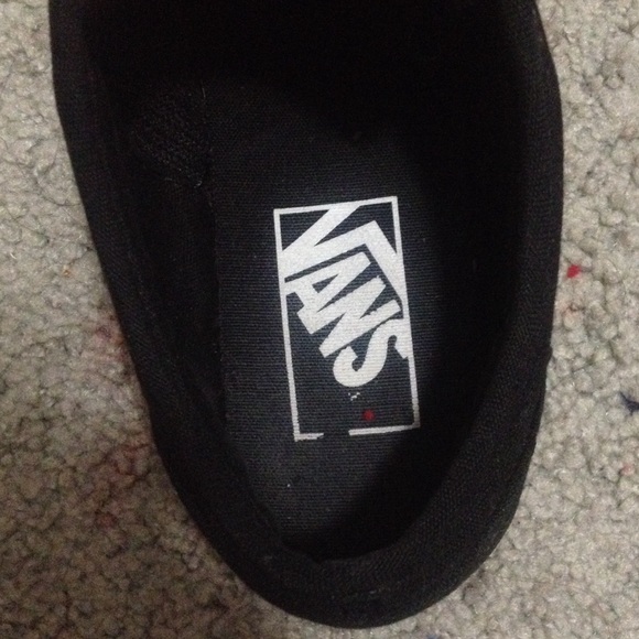 Vans shoes - Picture 2 of 4