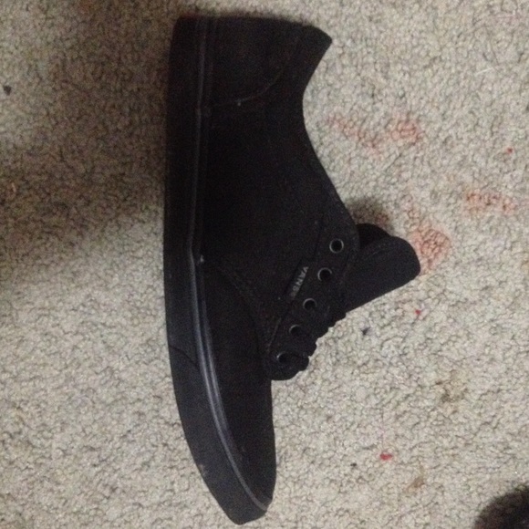 Vans shoes - Picture 4 of 4