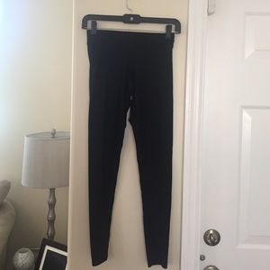 Black leggings