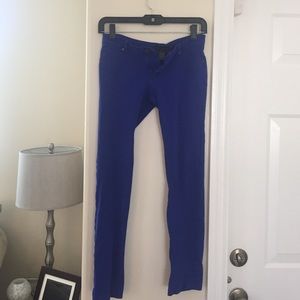 Blue jeggings