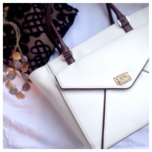 Kate Spade Johanna Wesley Place