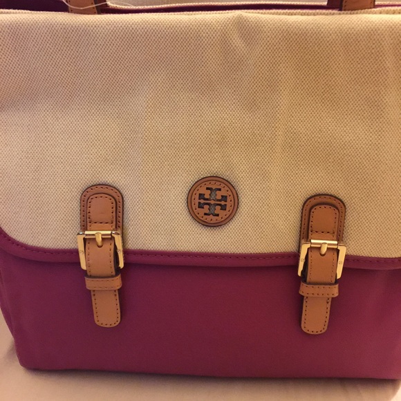 👛REDUCED 💯Authentic Tory Burch Bag - Picture 2 of 4