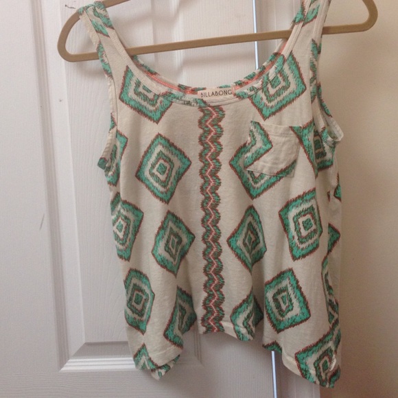 Billabong mint green zig zag shirt