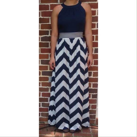 Vineyard Vines long chevron dress