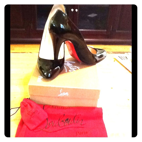 Patent leather classic 100 percent authentic