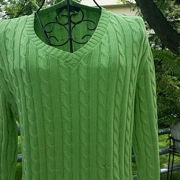 Sweater - Picture 2 of 4