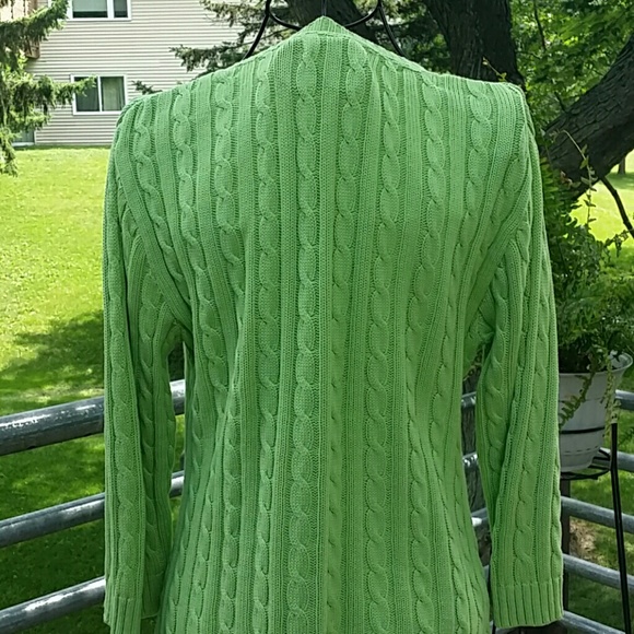 Sweater - Picture 4 of 4