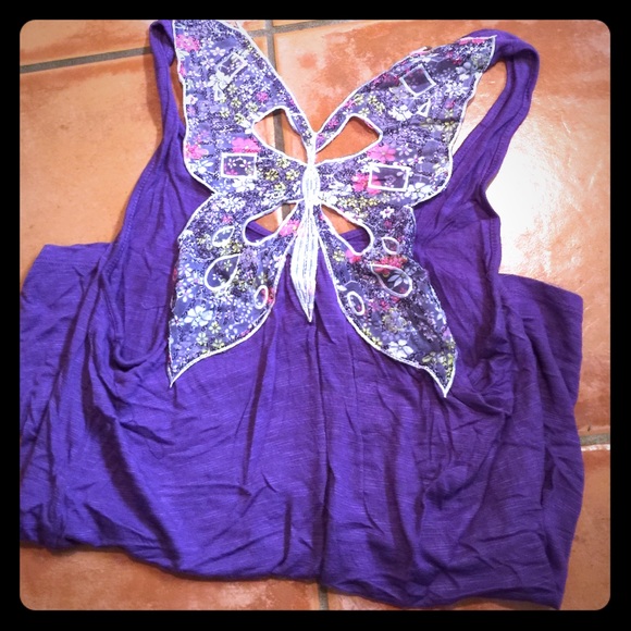 Butterfly tank