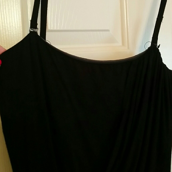 Tube top tank top wirh sequin design. - Picture 3 of 3