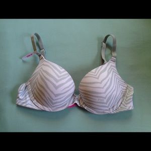 PINK Push-Up Bra
