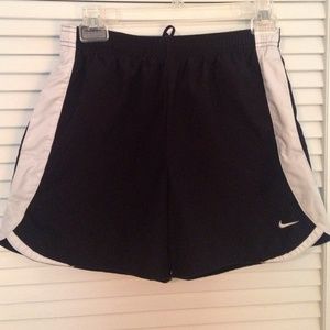 Black and white Nike shorts. No undies sewed in.