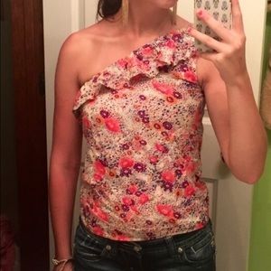 One Shoulder Ruffle Kirra Top