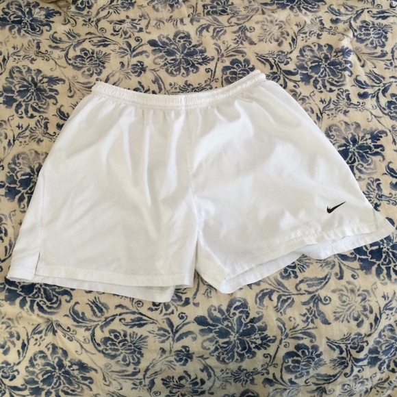 White nike running shorts