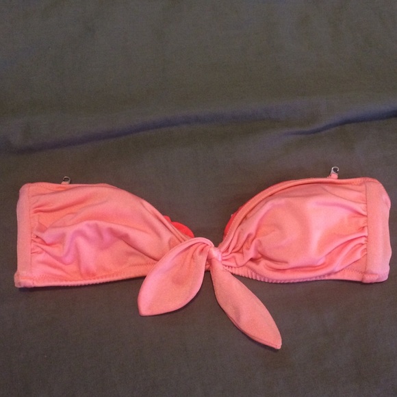 VS bandeau bikini top