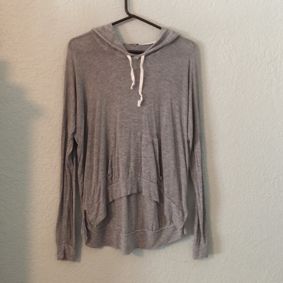 Brandy Melville Grey Pullover Sweater/Sweatshirt