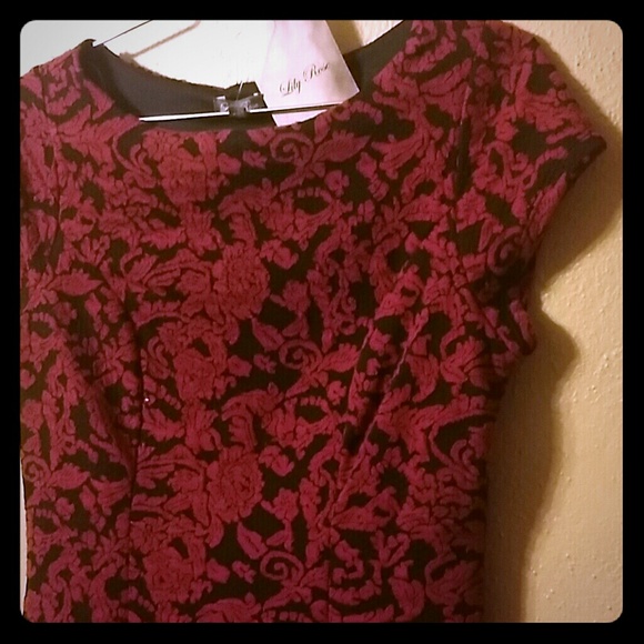 *TRADING* Womens textured dress- still with tags