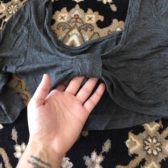 🚫SOLD🚫Crop top - Picture 3 of 3