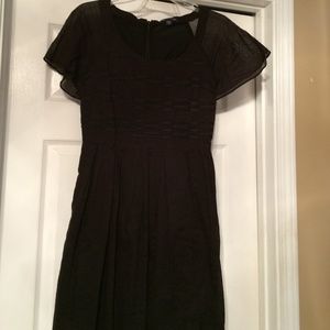 Black short sleeve dress