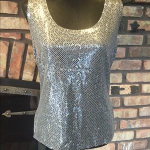 ❤❤️️sold❤❤️️ St. John top,  s-m, silver pallets