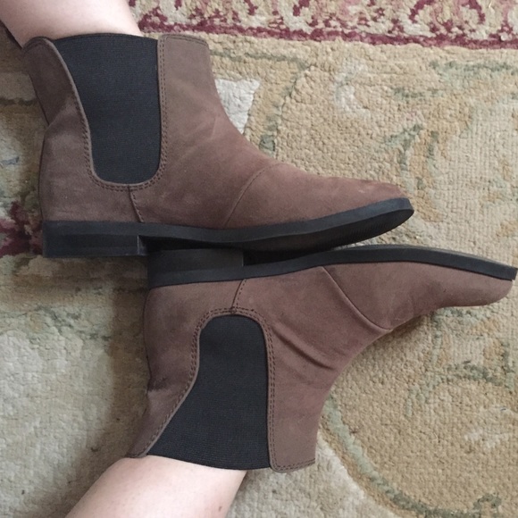 Grey/brown booties - Picture 3 of 4