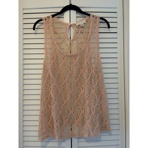 NWOT stretch lacy top