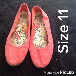 Coral Flats Size 11