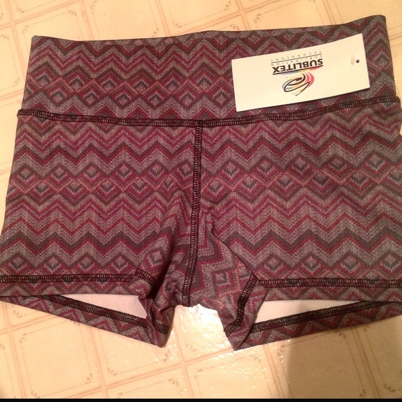 Work out shorts. Very stretchy