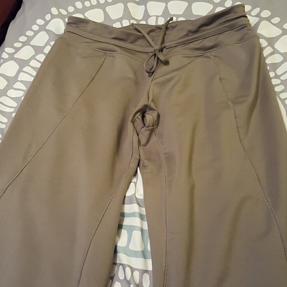 Grey Nike FIT DRY Capri