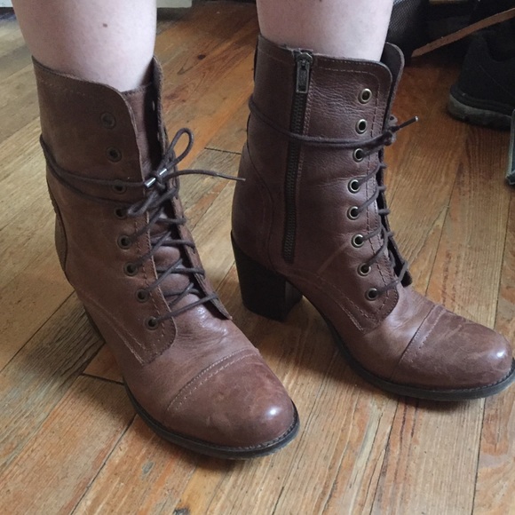 Steve Madden boots