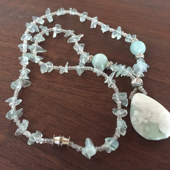 Necklace - Picture 3 of 4