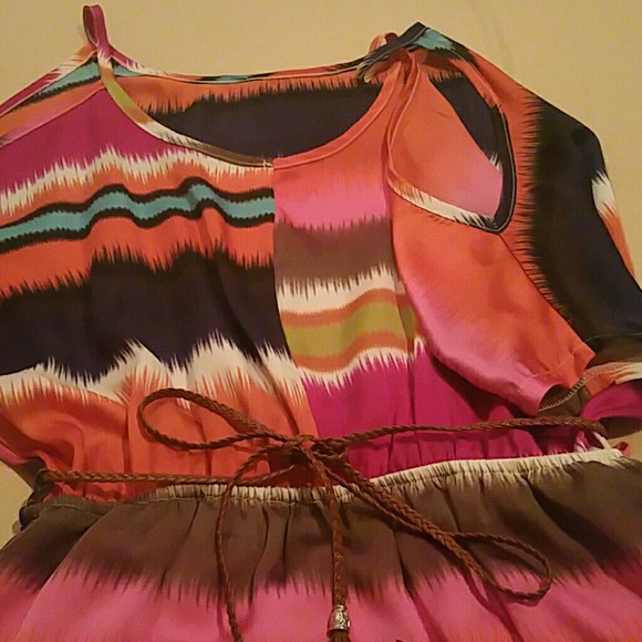 Dress - Picture 3 of 4