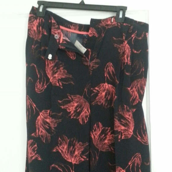 Gorgeous Floral Flowy Pants