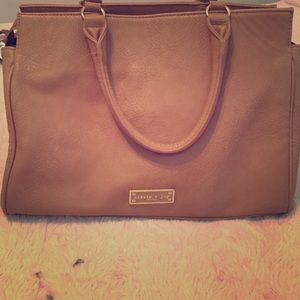 OLIVIA AND JOY TAN PURSE!